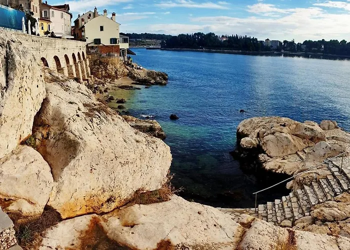 Here Comes The Sun Διαμέρισμα