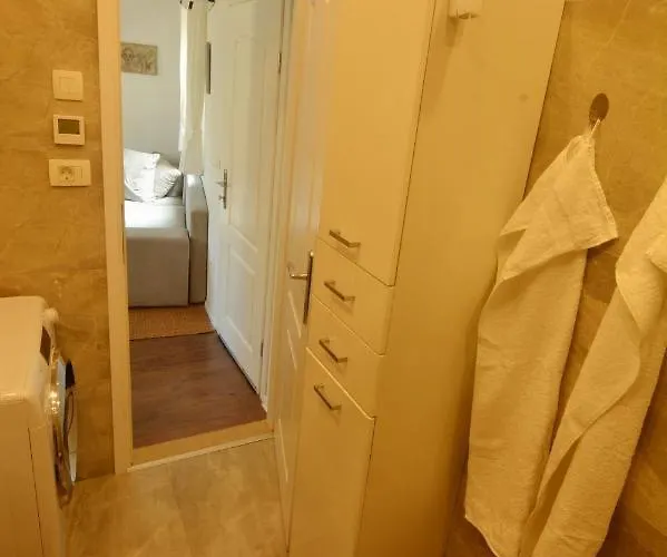 Διαμέρισμα Here Comes The Sun Ρόβινι